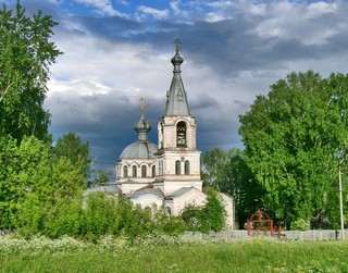 Святотроицкий храм в Кекоране, его еще называют 